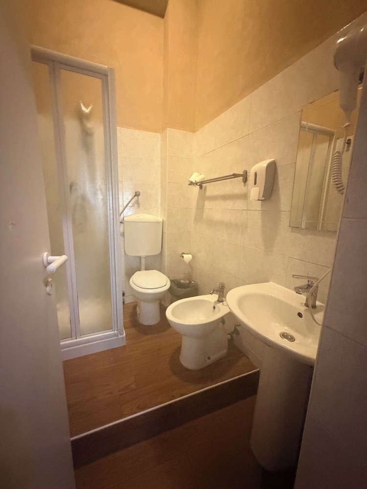 Hotel Corvetto 63/65