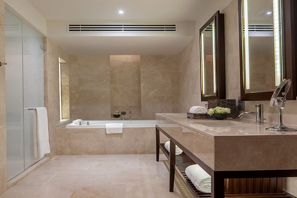 Amatara Welleisure Resort 46/50