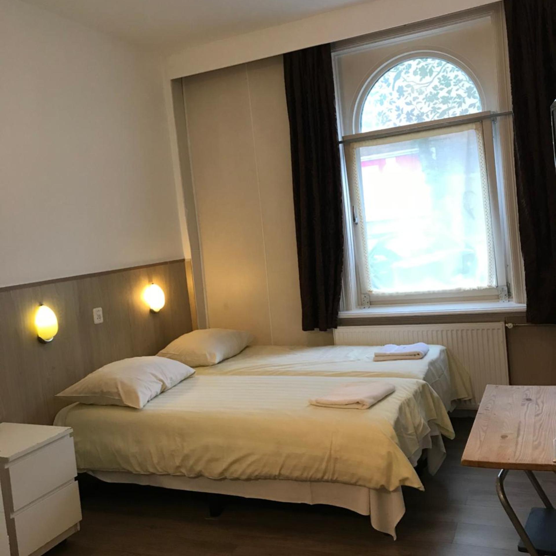 Hotel Oosterpark 2/15