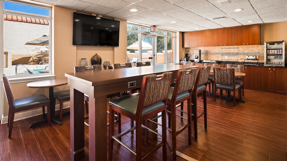 Best Western Milton Inn 22/27