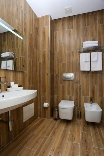 Emerald Boutique Hotel 47/47