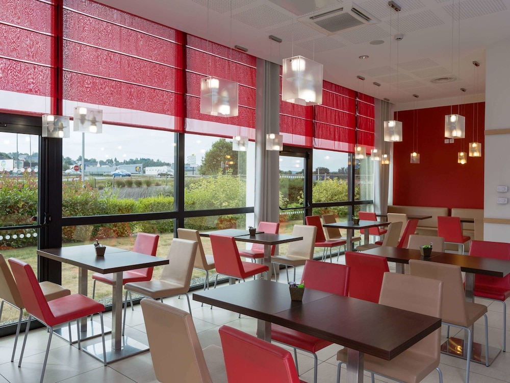 Ibis Guingamp - Coeur De Bretagne 39/63