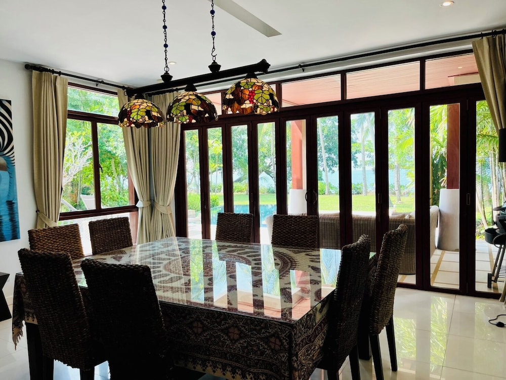 Amatapura Beach Villa 12 46/57