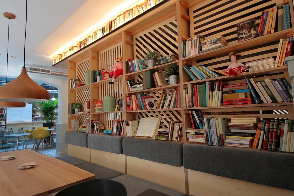 Hostel Complutum 29/36