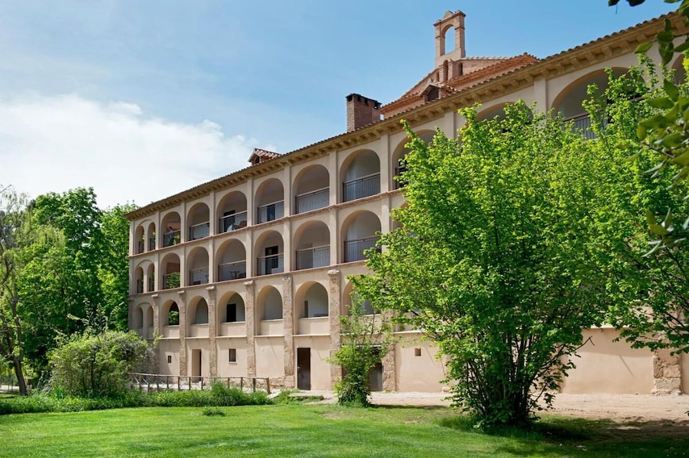 MONASTERIO DE PIEDRA 45/50