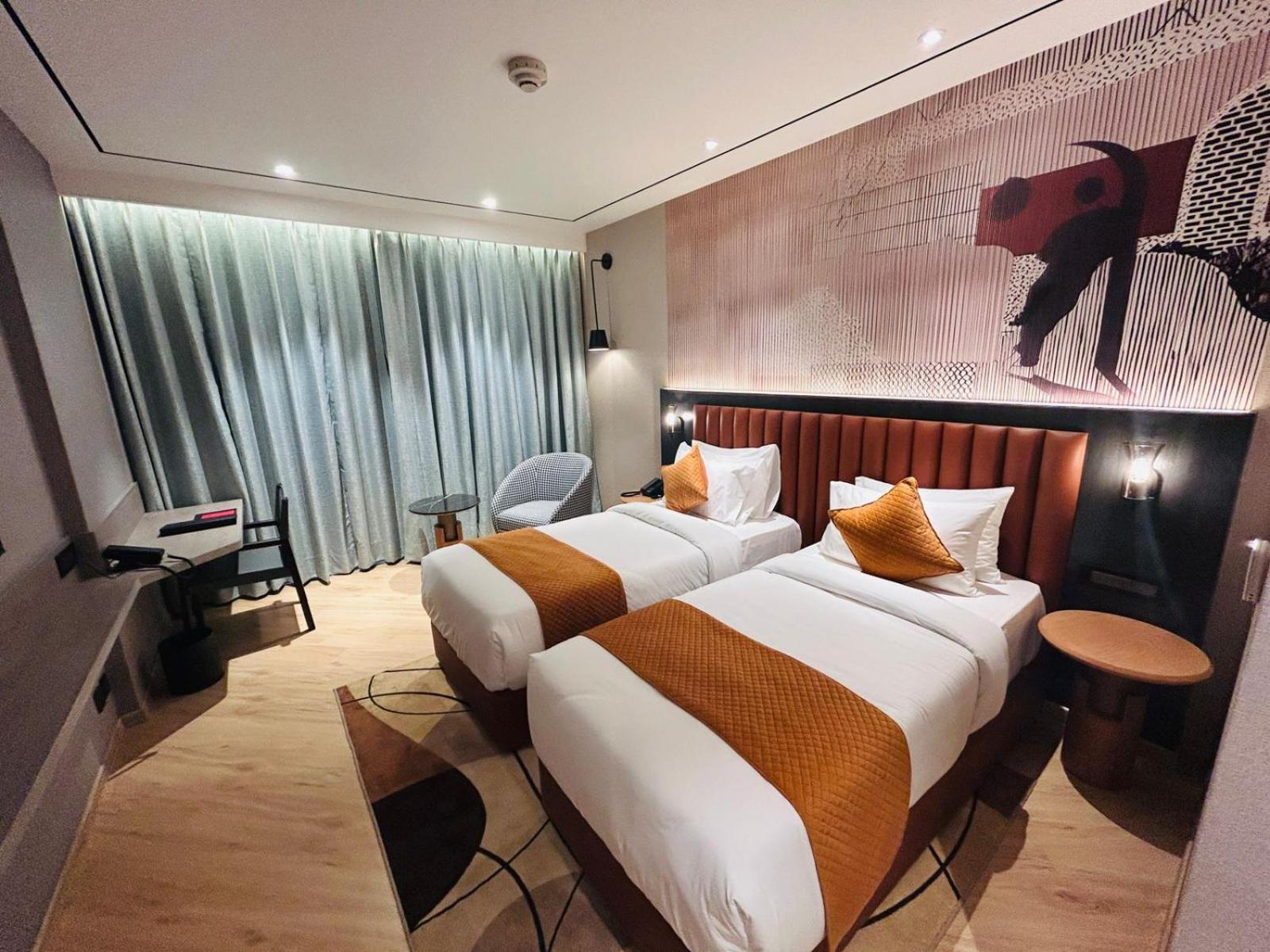 Ramada Encore by Wyndham Chandigarh Zirakpur 22/60