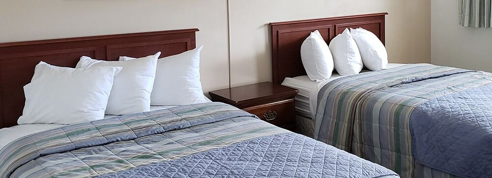 Gorham Motor Inn 39/58