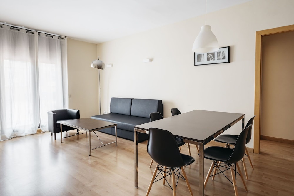 Villarroel Barcelona Apartment 19/35