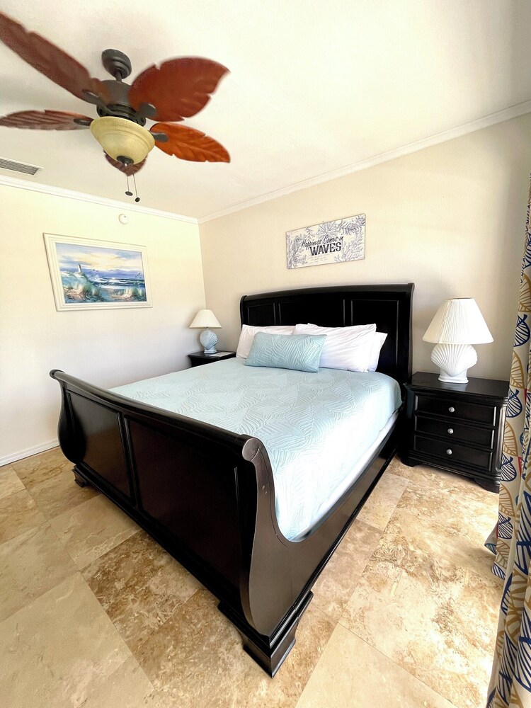 Coconut Cove Resort and Marina 8/50