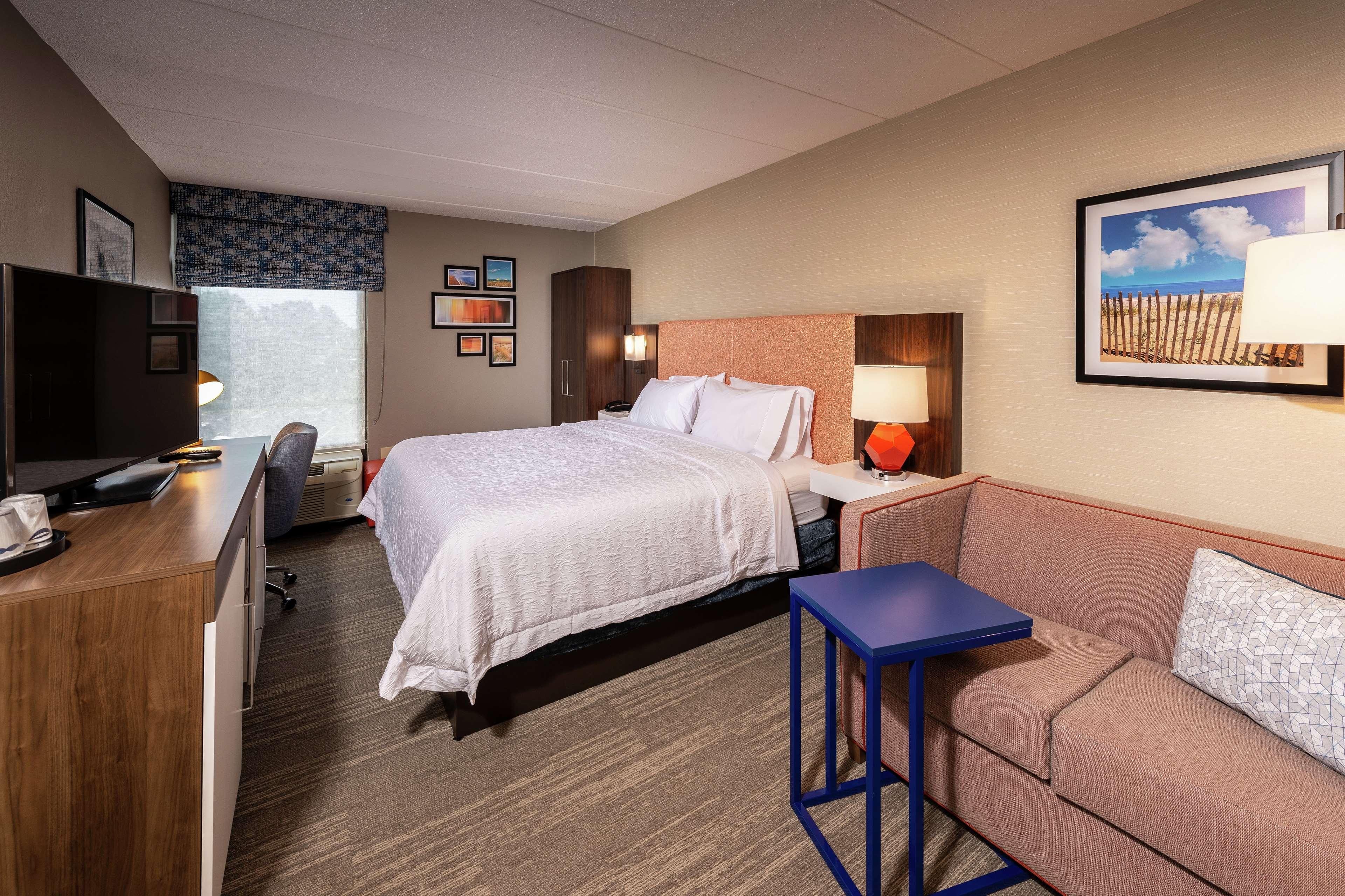 Hospitality, Suite