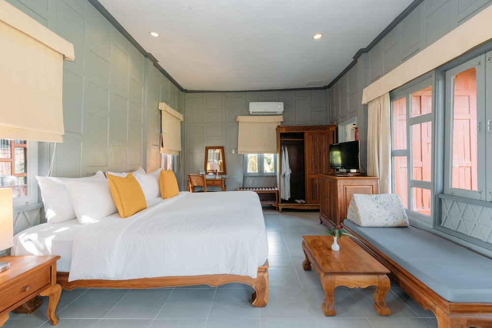 Ma Doo Bua Phuket 14/48
