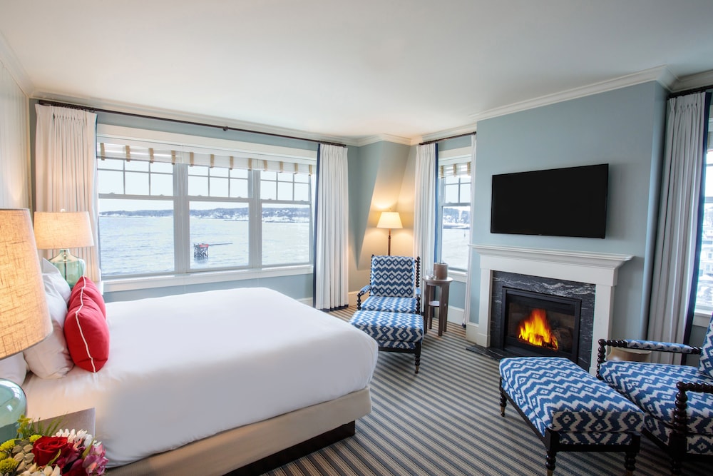 Beauport Hotel Gloucester 25/40