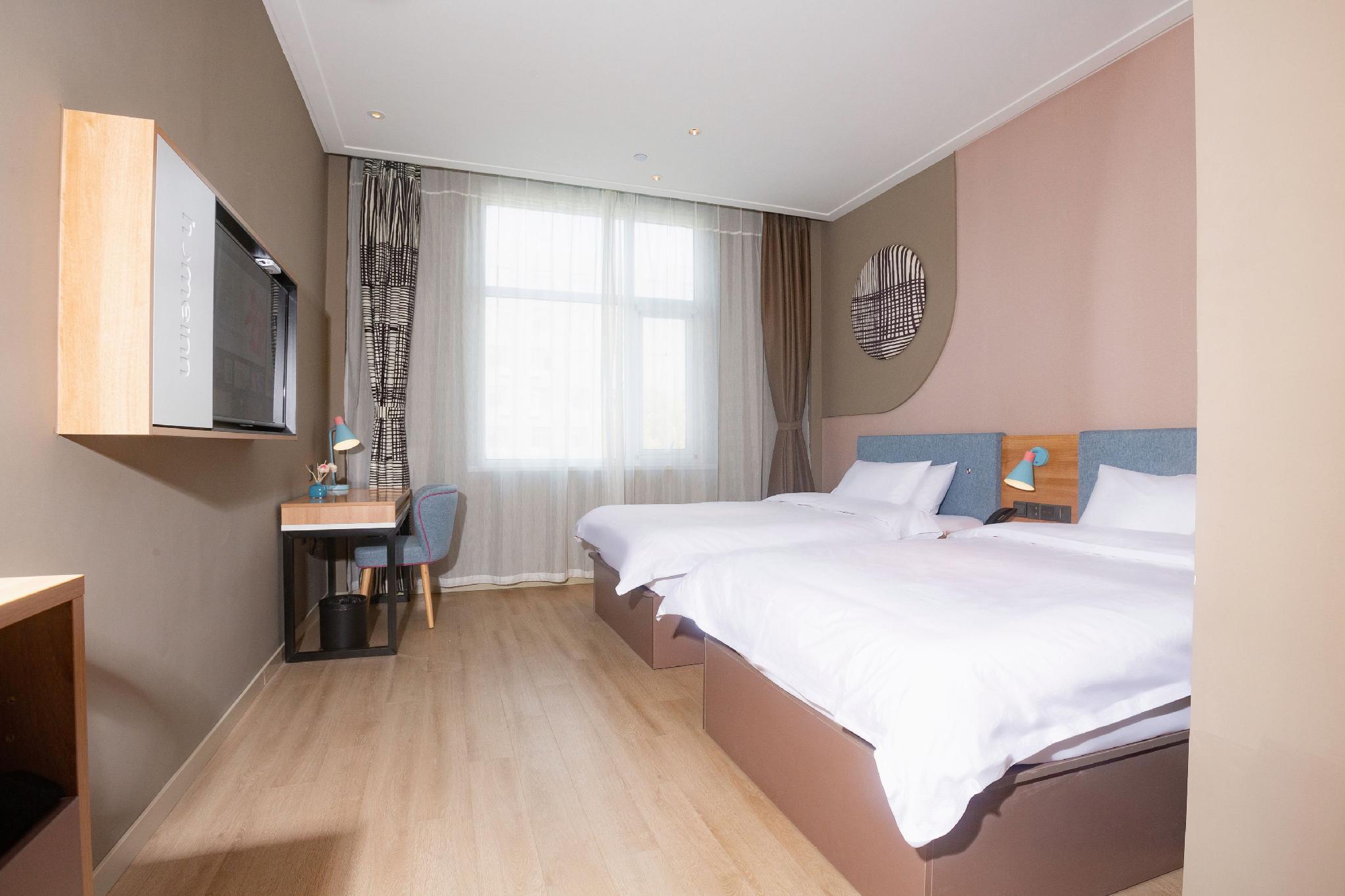Quanxin Superior Twin Bed Room
