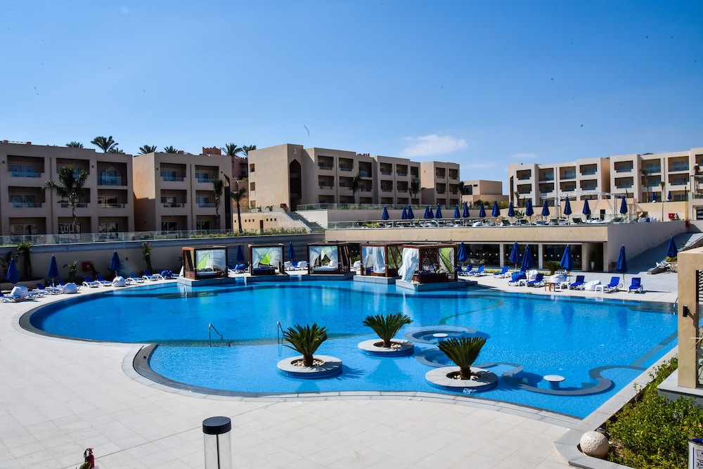 Cleopatra Luxury Resort Sharm Adults Only +16 54/58