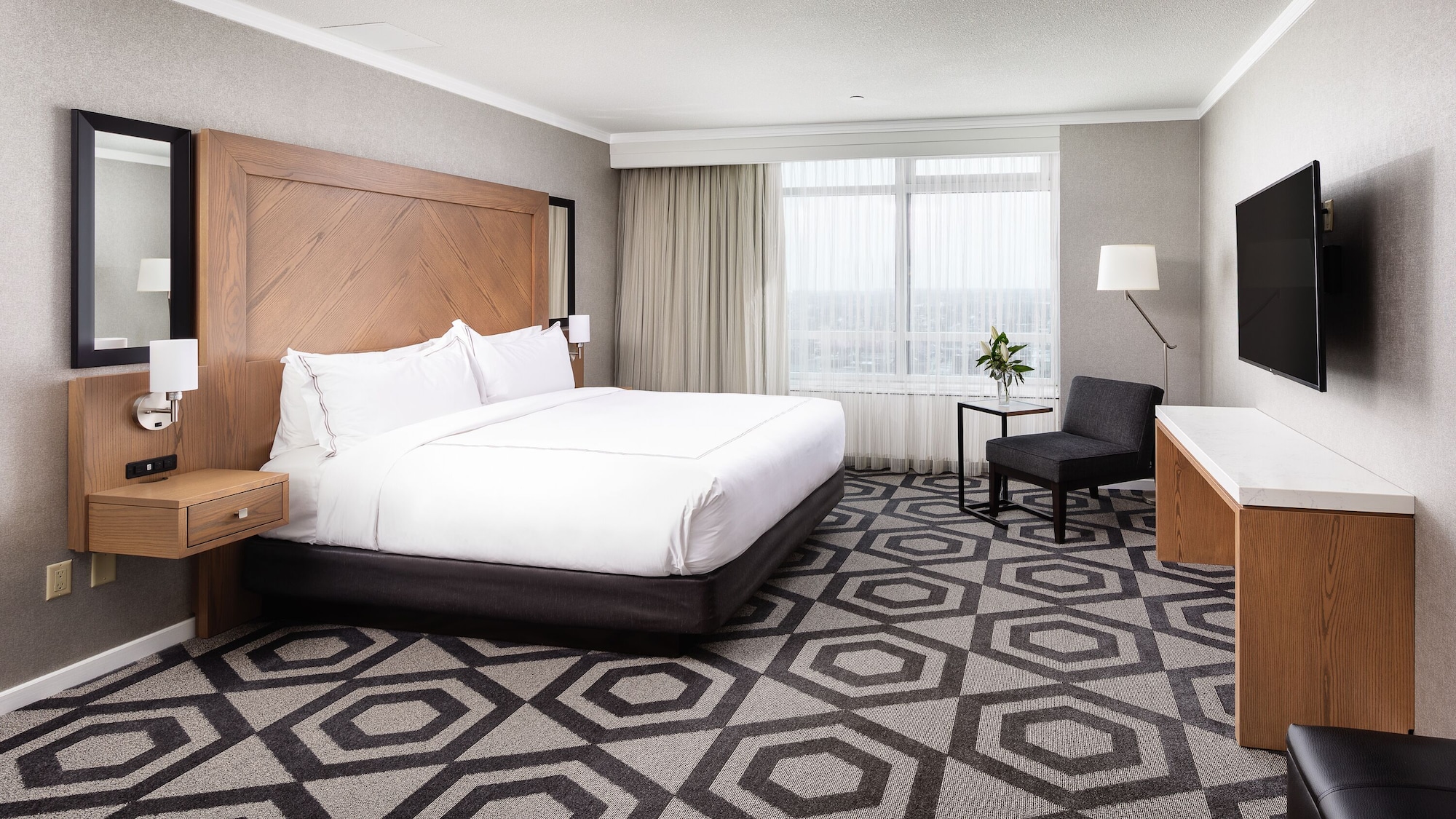 Deluxe, King Bed, Augustus Tower
