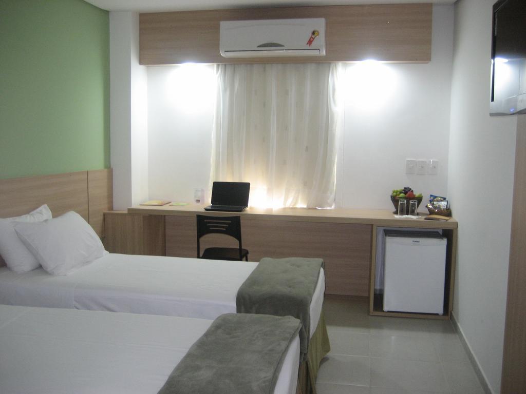 Sense, Double Bed