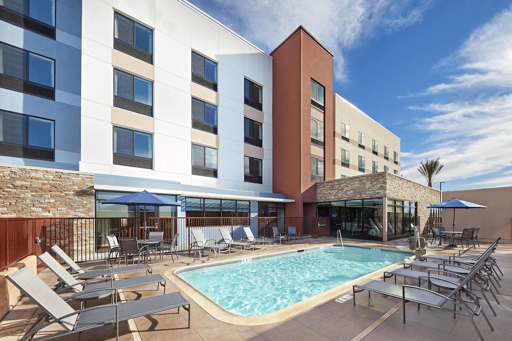 Fairfield By Marriott Inn & Suites Indio Coachella Valley 1/47