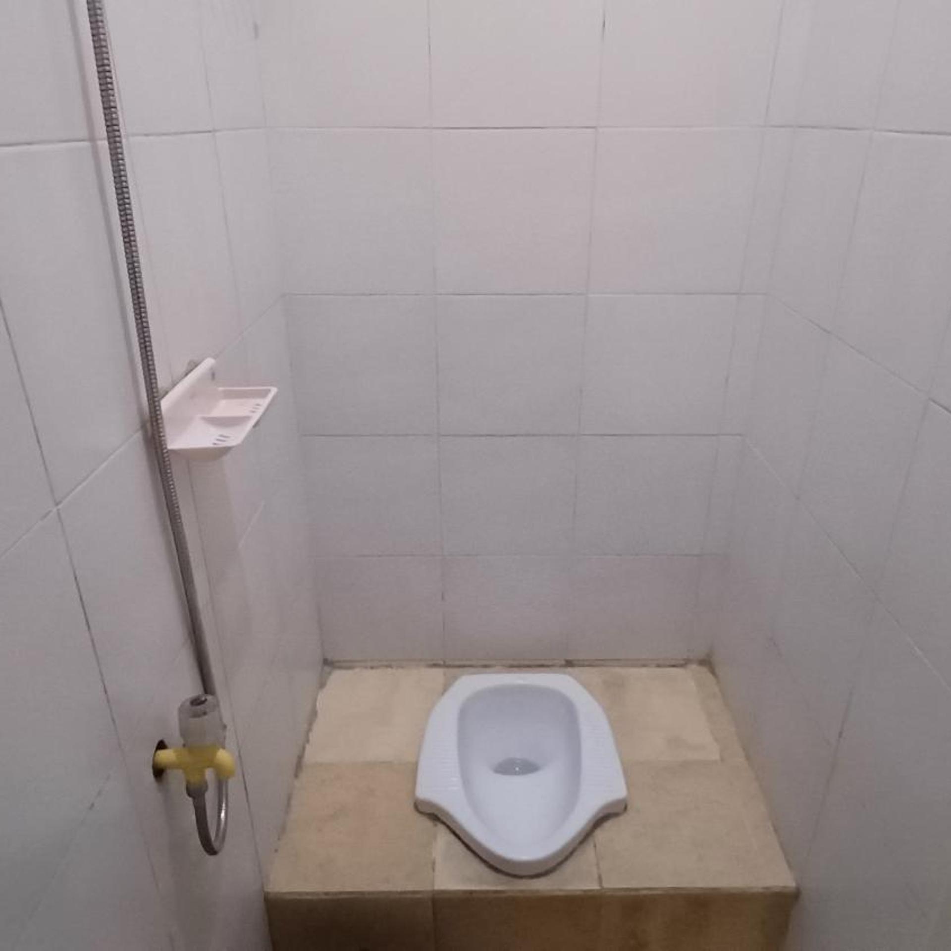 SPOT ON 3988 Kost Carmelia Baranangsiang Syariah 40/45