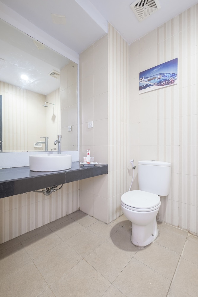 OYO 472 Hotel Asyra 16/16