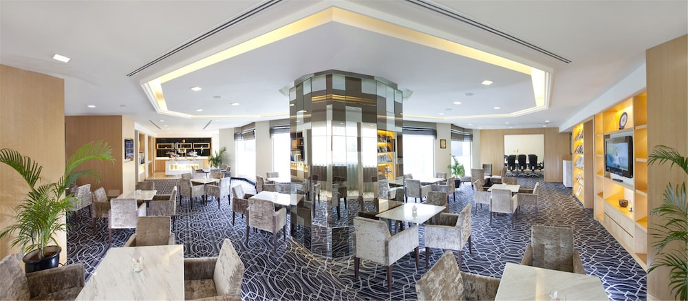 Dorsett Grand Subang 47/64