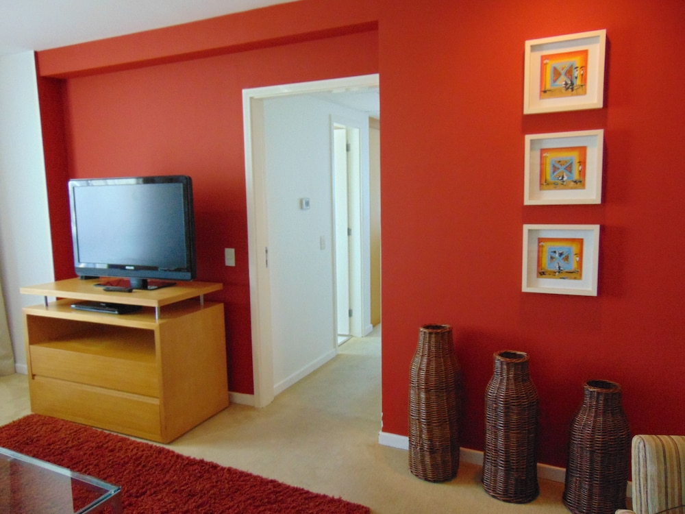 Mercure Macae Hotel 10/77