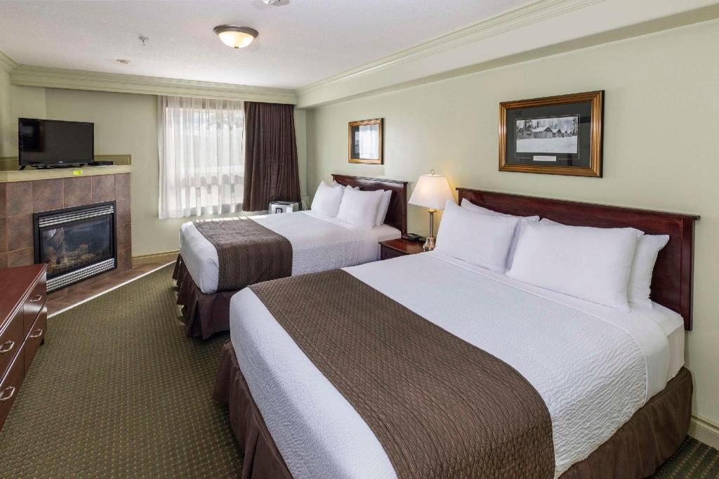 Upgrade, Efficiency, 2 Queen Beds