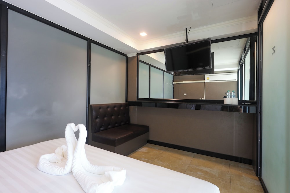 Land Royal Residence Pattaya 18/50
