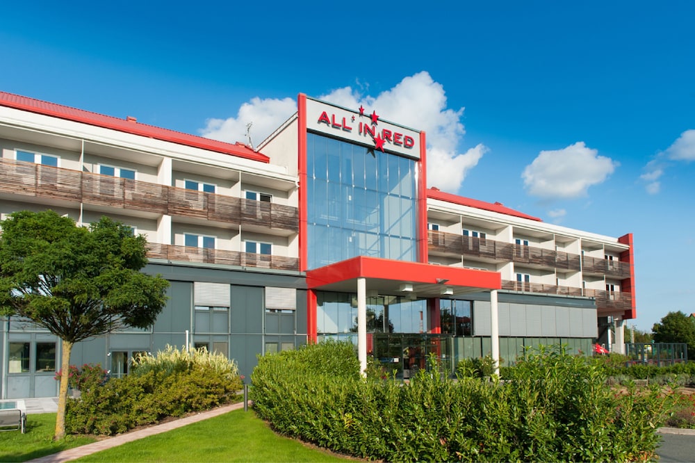 Thermenhotel All In Red 1/52