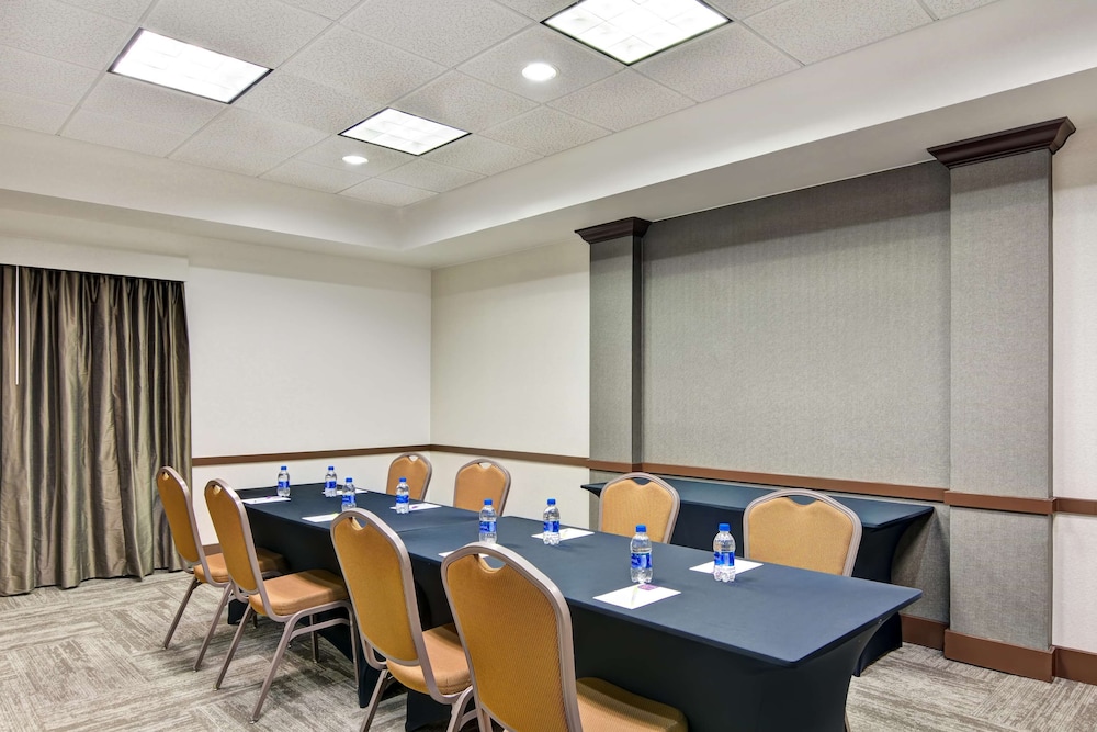 Hyatt Place Memphis Wolfchase Galleria 44/51