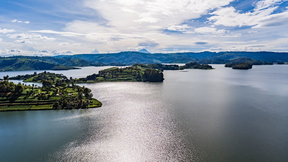 Lake Bunyonyi Rock Resort 37/50