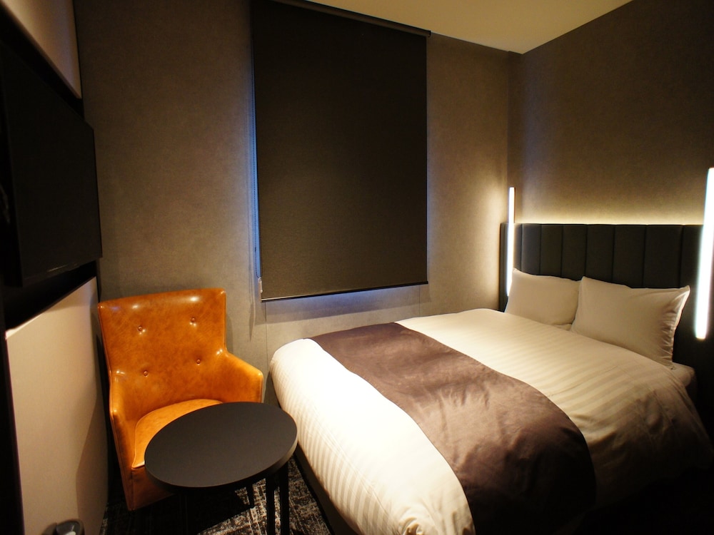 STANDARD, DOUBLE BED