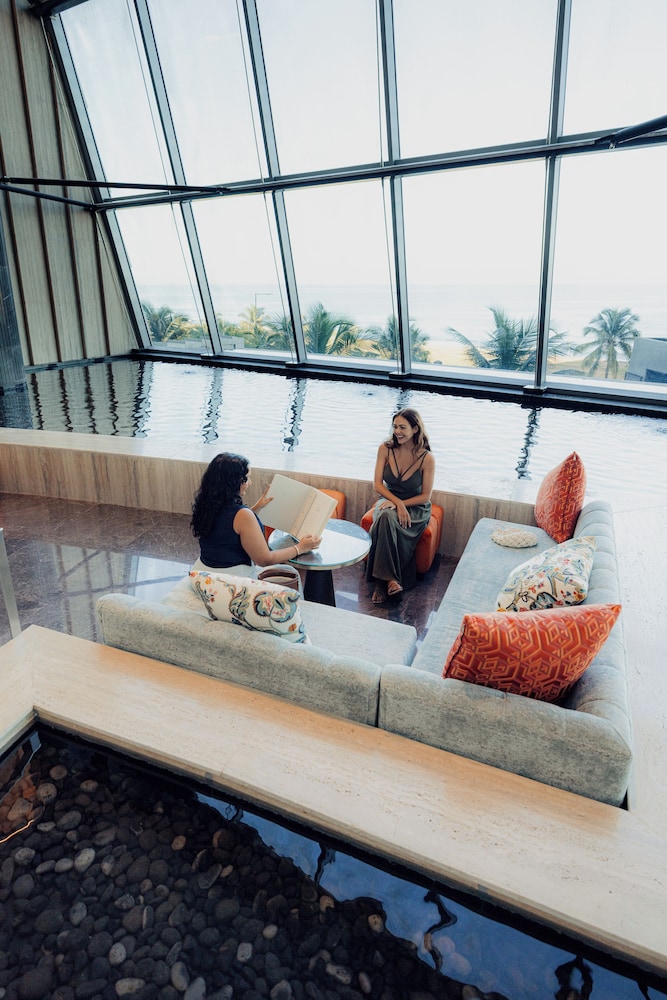 ITC Ratnadipa, a Luxury Collection Hotel, Colombo 44/81