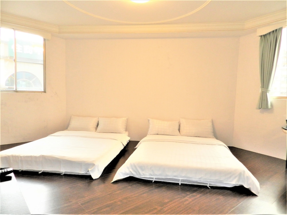 Tainan Inn 21/75