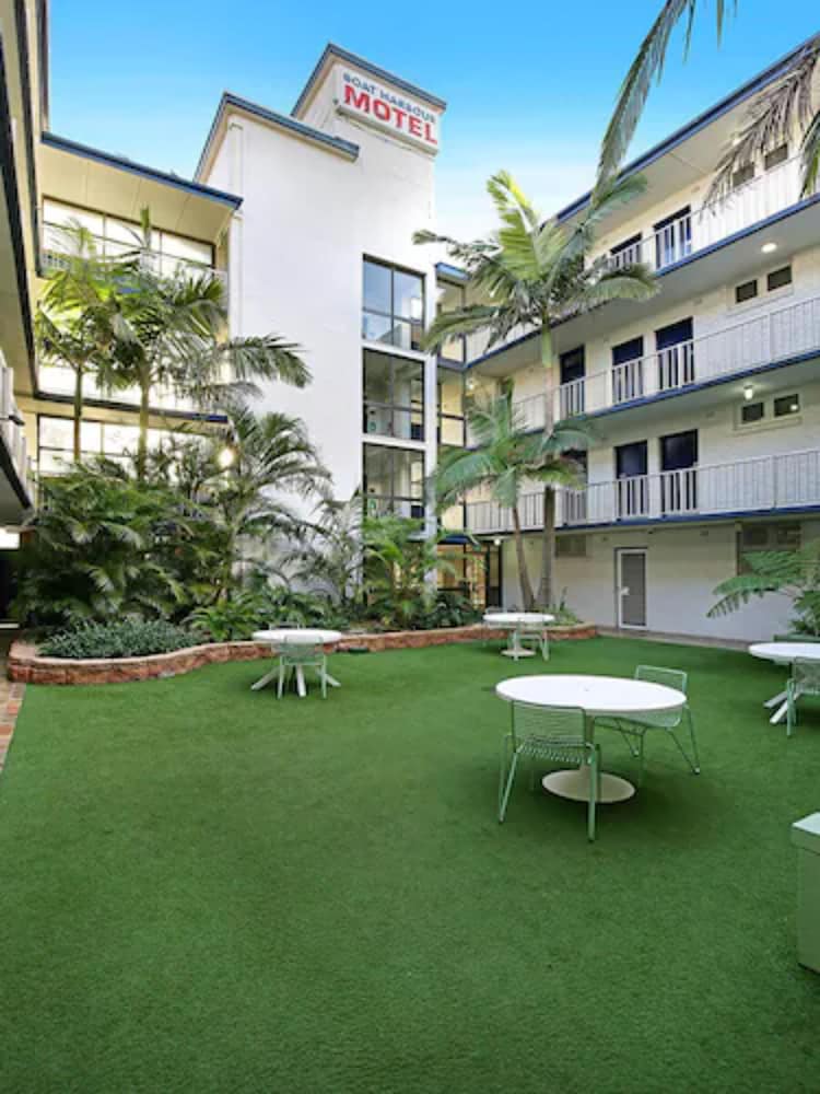 Boat Harbour Motel 52/58
