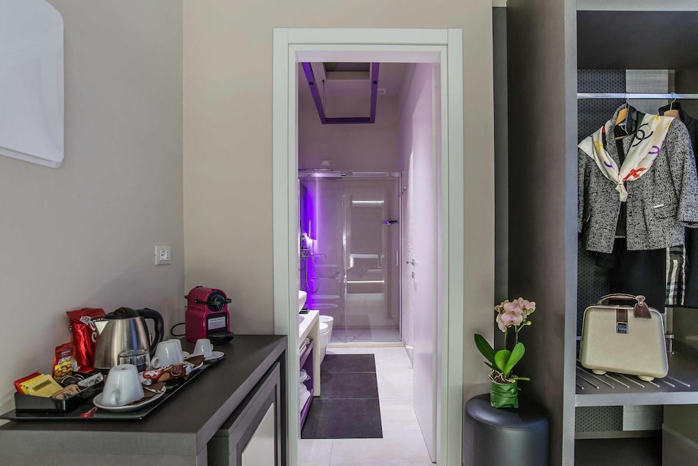 Via Veneto Prestige Rooms 44/59