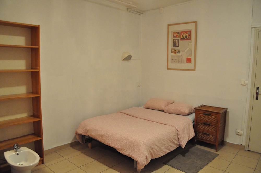 Hotel Du Globe 10/66