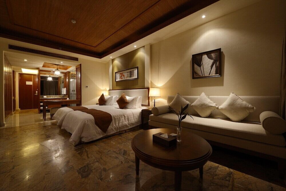Shixishu Jianguo Yalong Bay Resort Hotel 16/39
