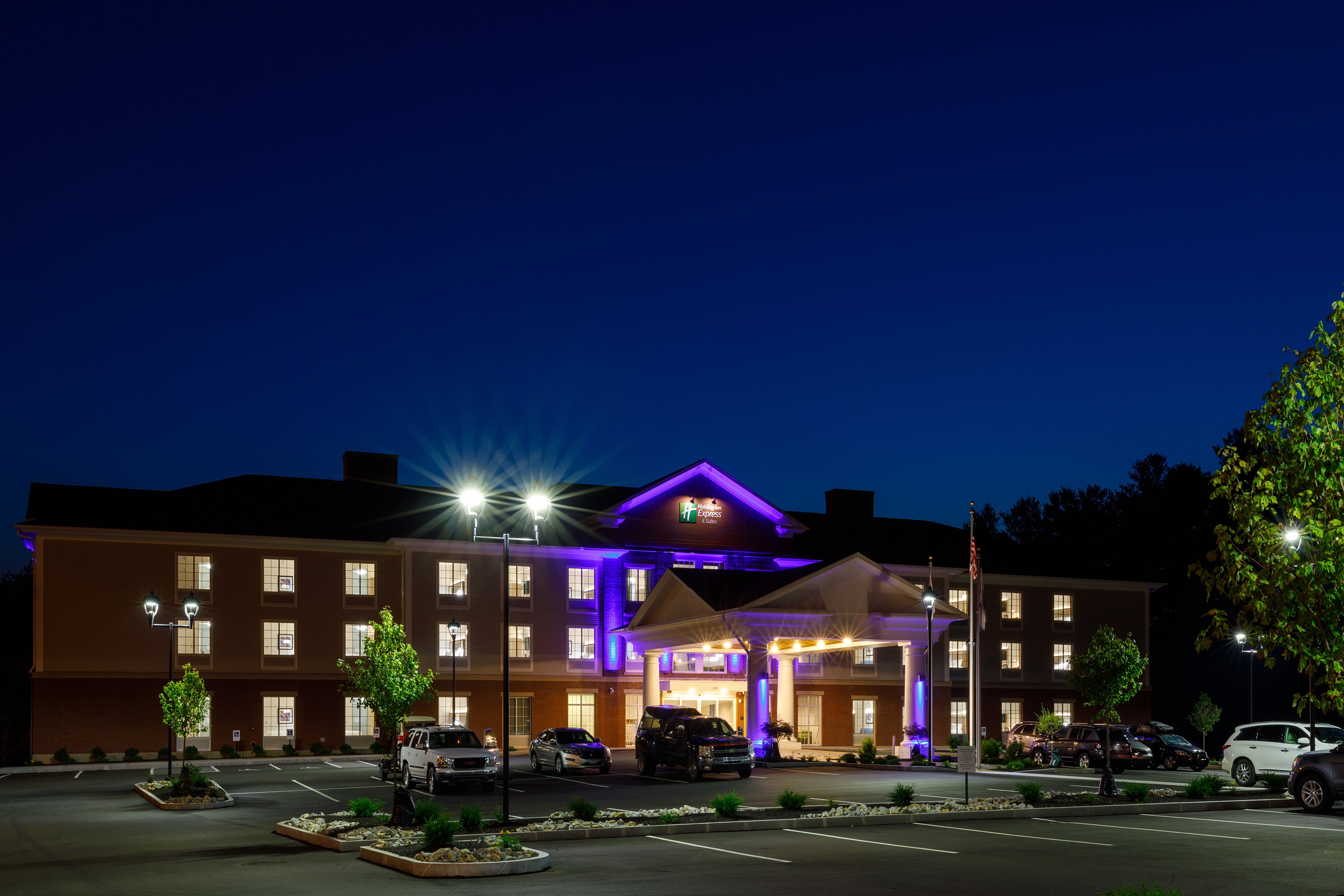 Holiday Inn Express Suites Sturbridge 3/54