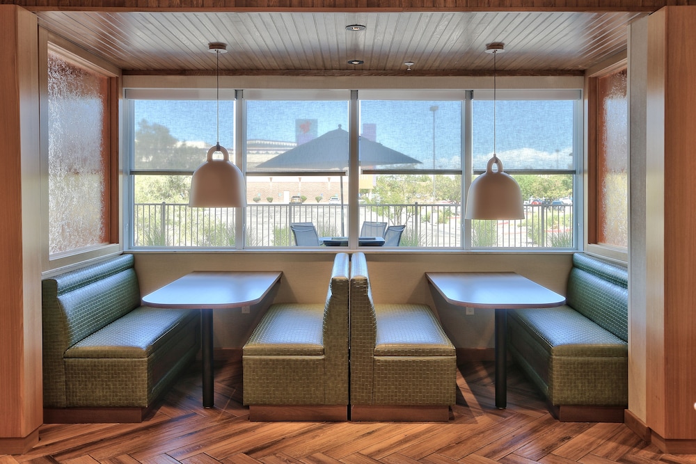 Fairfield Inn & Suites By Marriott Albuquerque North 23/32
