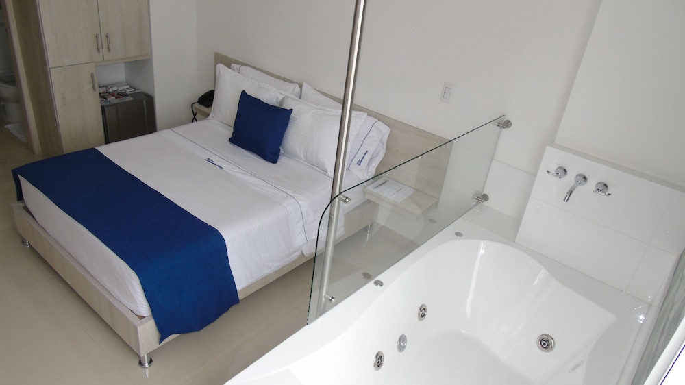 Hotel Laureles Plaza 16/63