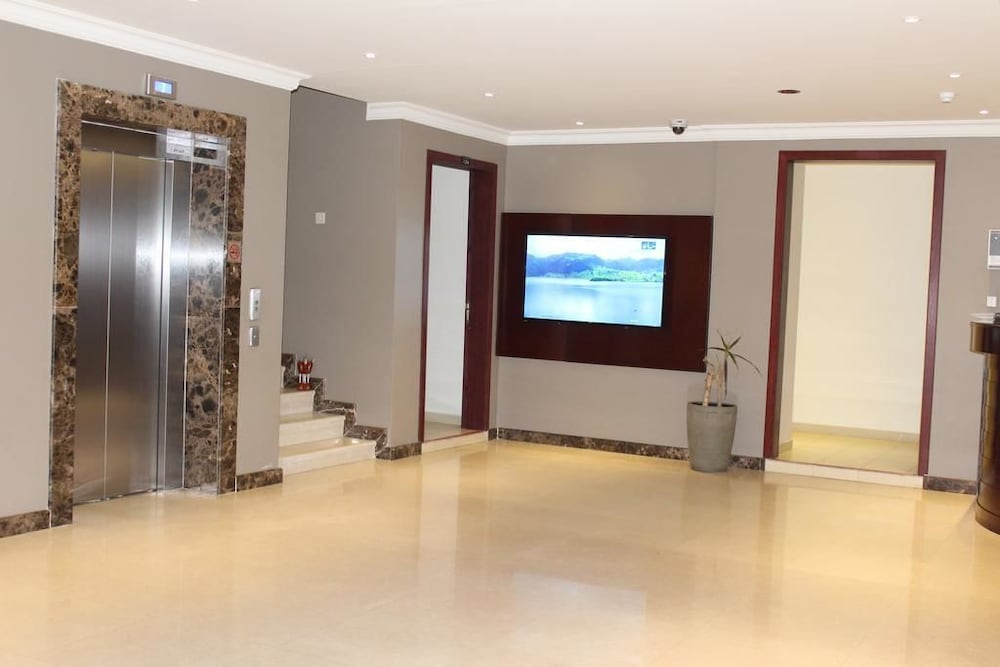 دنر 2(Danar Hotel Apartments 2) 1/19