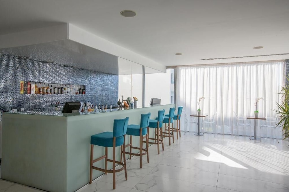 Silver Sands Beach Hotel 21/50