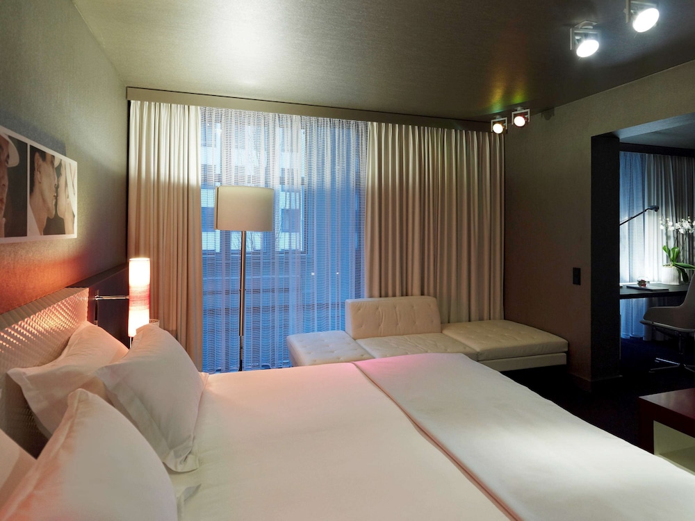Impressive, Suite, Apartment, King Bed, Balcony