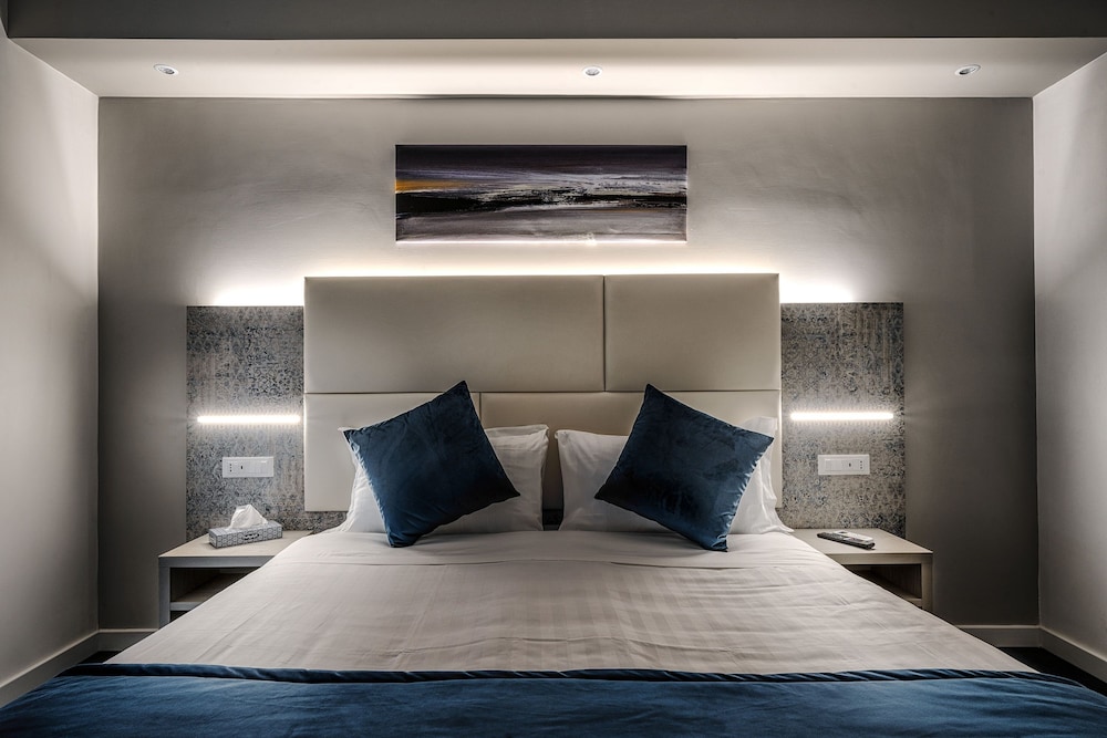 Suite Blue Style 5/16
