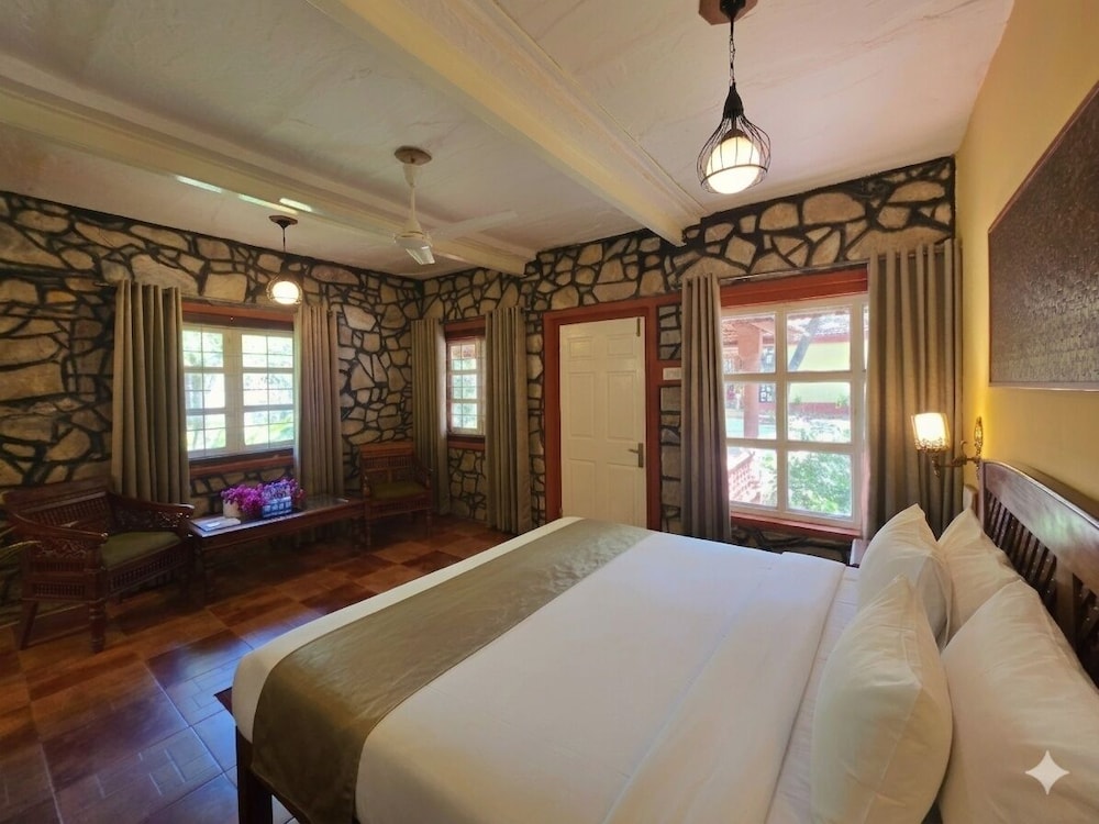 TIGER MOON RESORT 19/60