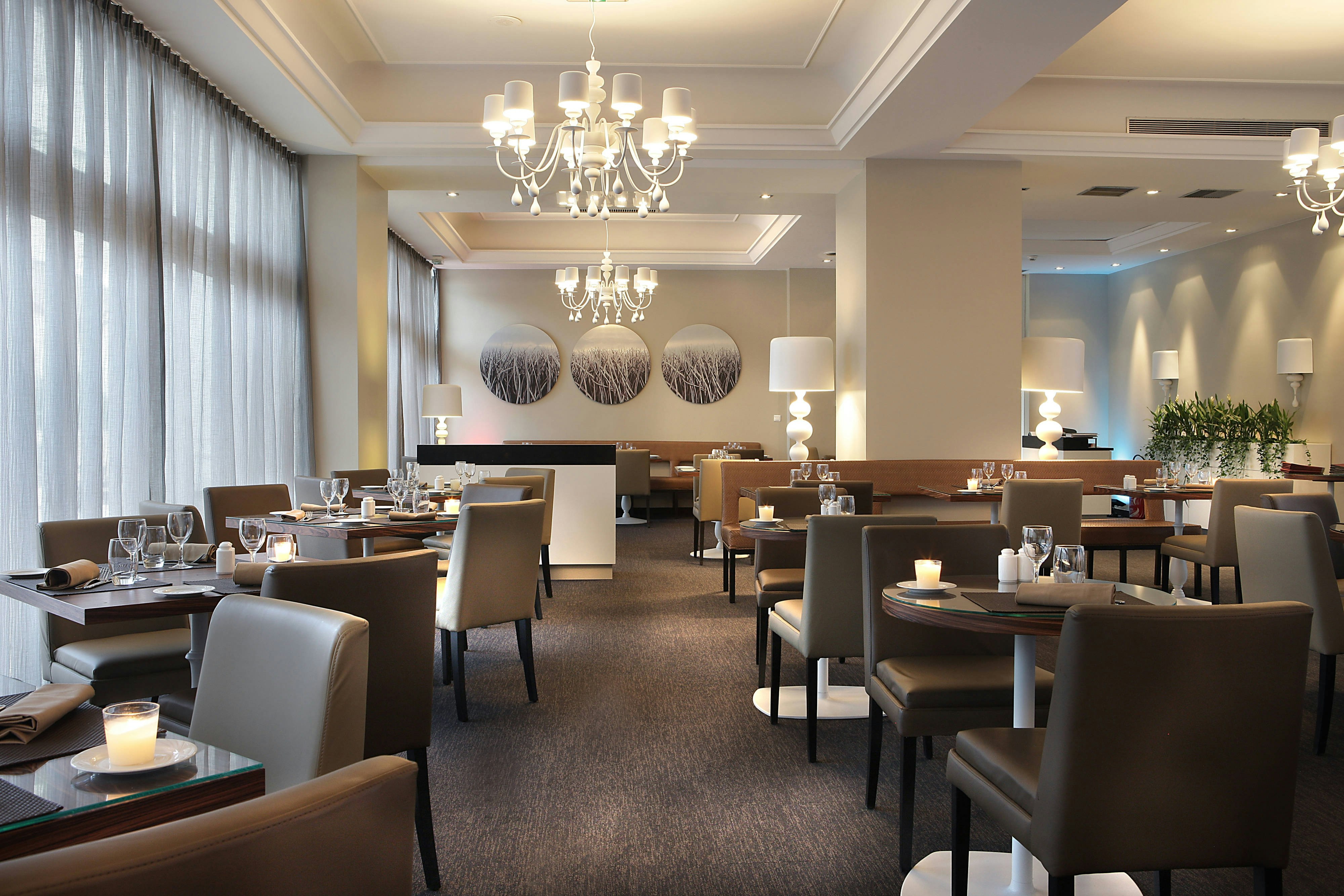 AC Hotel by Marriott Ambassadeur Antibes - Juan Les Pins 38/51