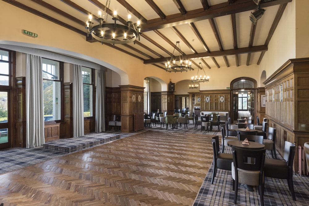 Highland Hotel 32/50