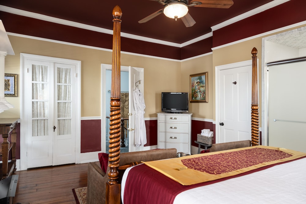 Bayfront Westcott House Bed and Breakfast 14/50