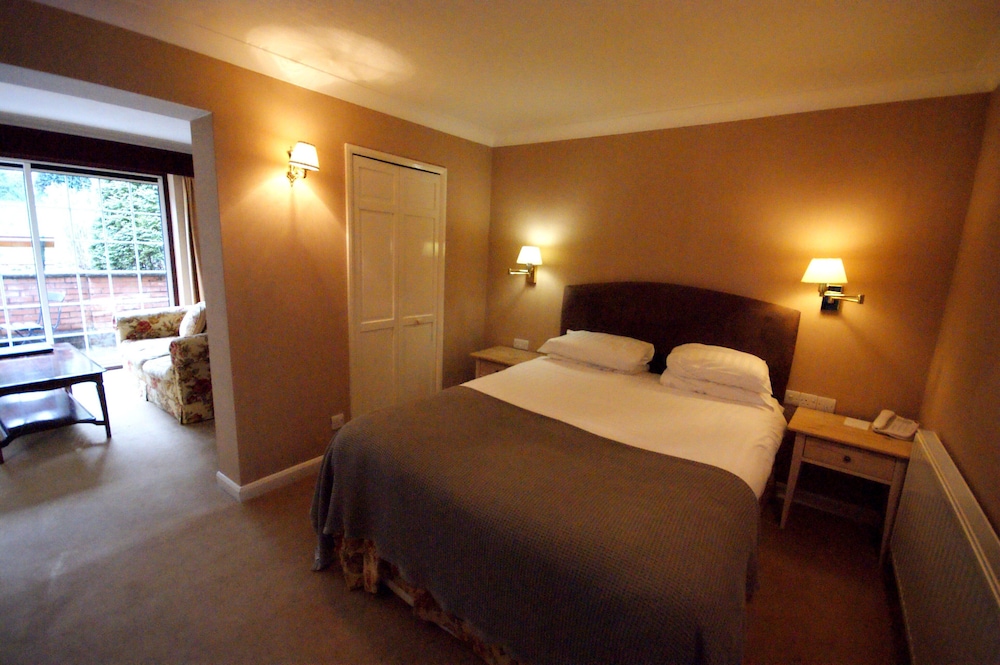 Donington Manor 13/50