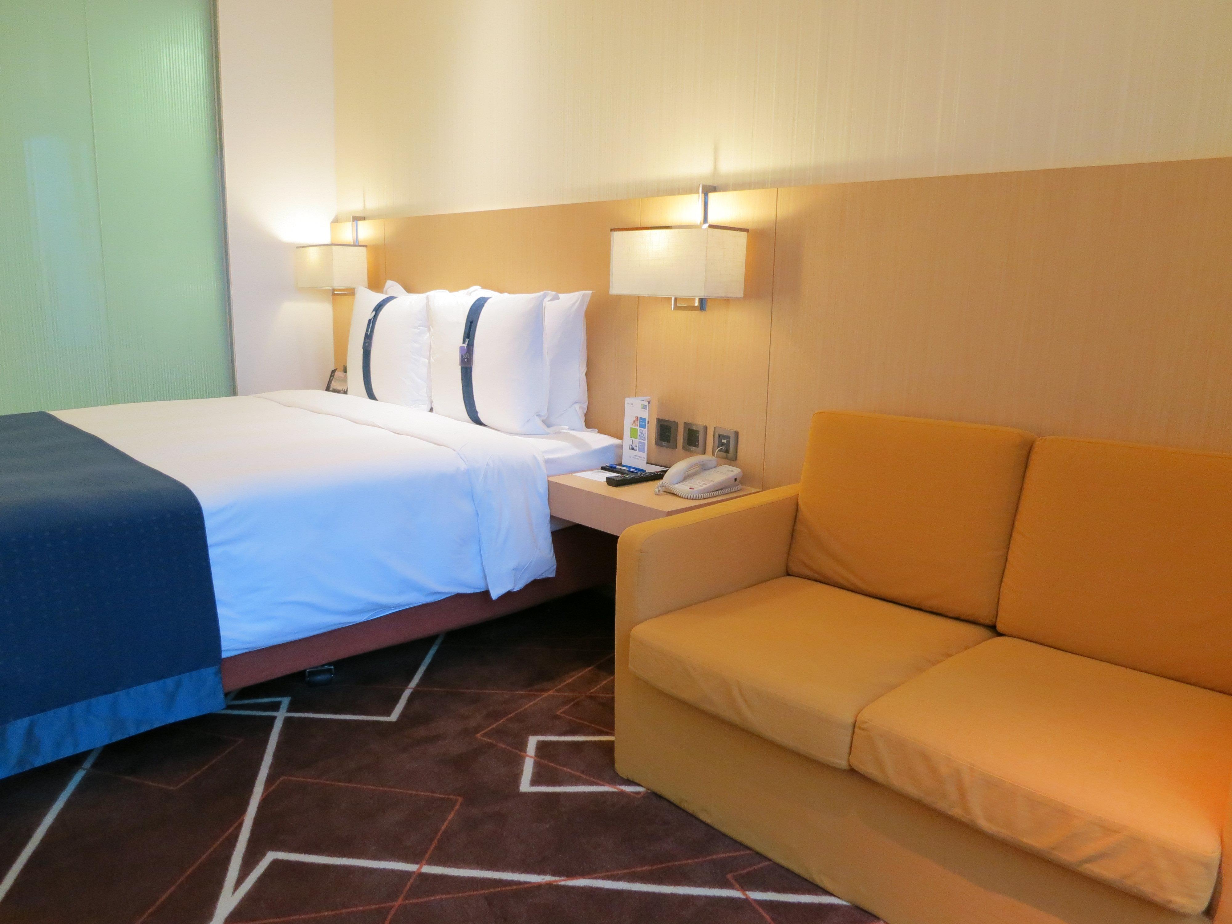 Vega Suites 18/50